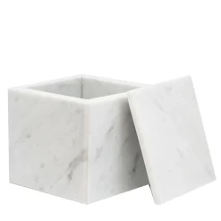 Scatola cubica in marmo bianco di Carrara con coperchio