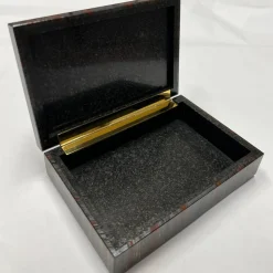 Scatola per gioielli in ferro di Saqquara Tiger