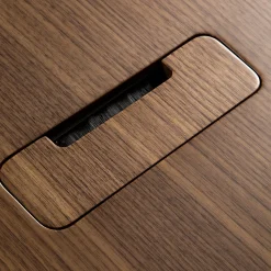 Scrivania Athinia di Ciarmoli Queda Studio