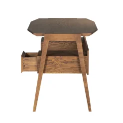 Scrivania Eugenio di Centro Ricerche MAAM