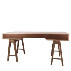 Scrivania Nathalie di Erika Gambella