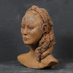Scultura Adele in Ceramica
