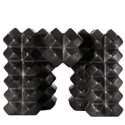 Scultura cubica di Prono Scuro