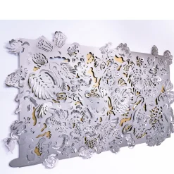 Scultura da parete The Hunt di Matteo Cibic