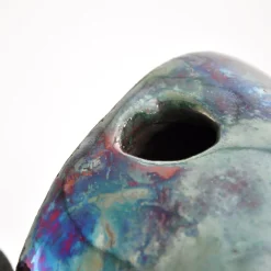 Scultura decorativa Intesa in ceramica di Nino Basso