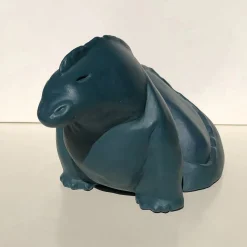 Scultura di iguana verde