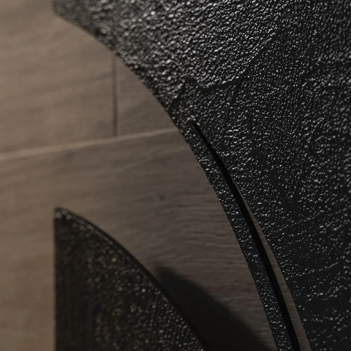 Scultura in resina di alluminio Venti