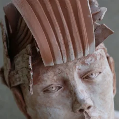 Scultura Sissi in Ceramica