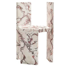 Sedia alata in legno di Antonio Saporito