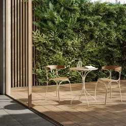 Sedia da esterno Ample White di Nichetto Studio