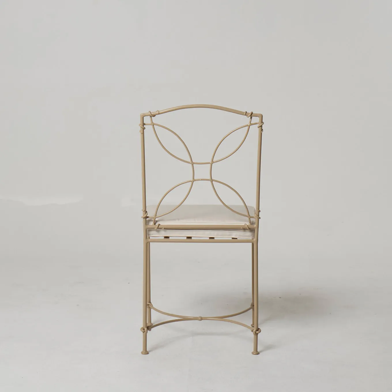 Sedia da esterno Lotus in ferro