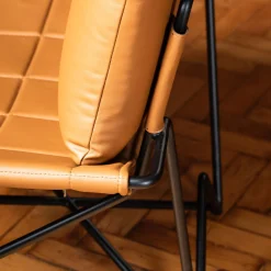 Sedia da salotto Caterina in pelle marrone