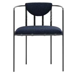 Sedia Dolmen in grafite di Margherita Rui