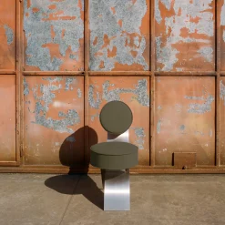 Sedia Exo in tessuto Nabuk Jungle e acciaio by Andrea Tognon