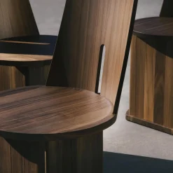 Sedia Intersection di Neri&Hu