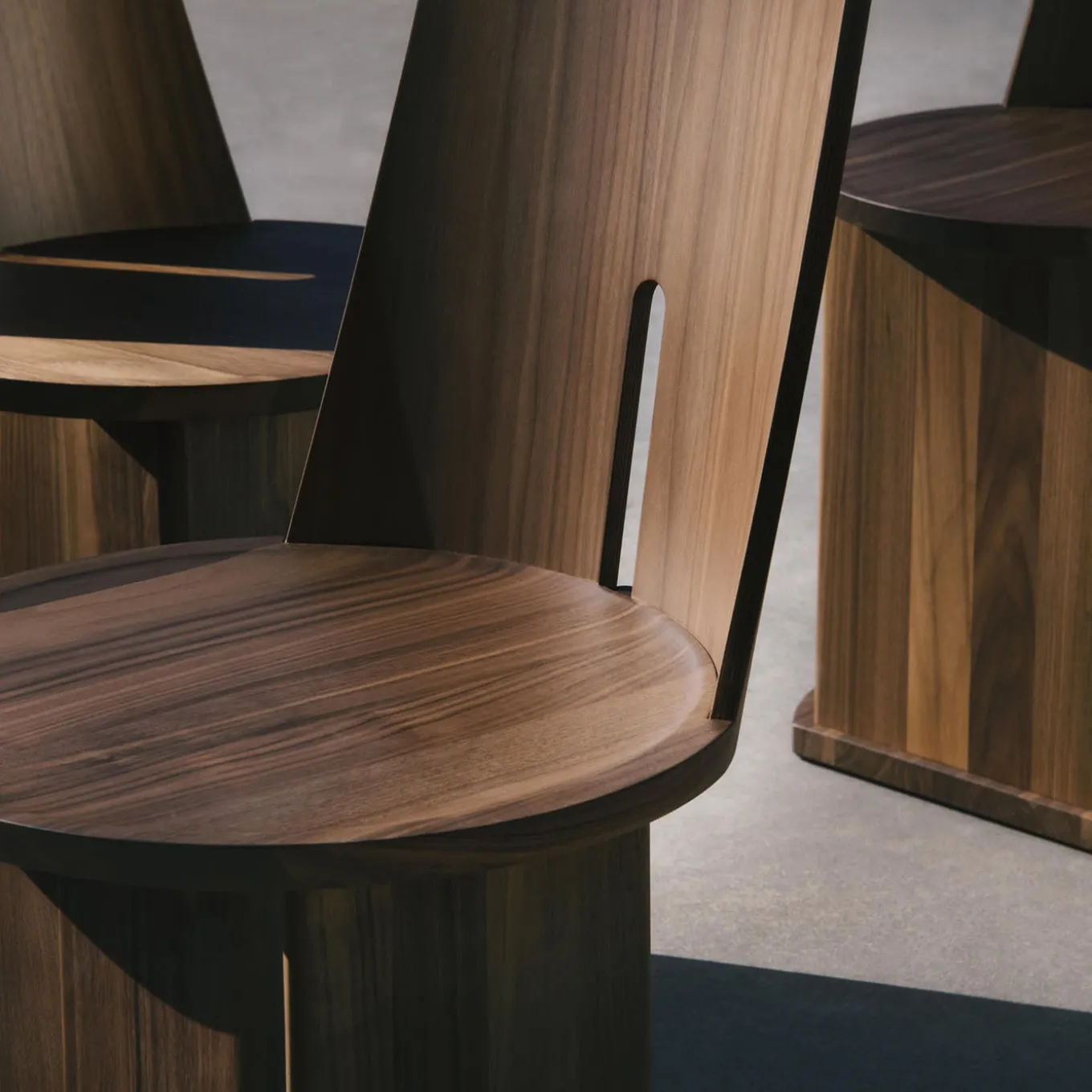 Sedia Intersection di Neri&Hu