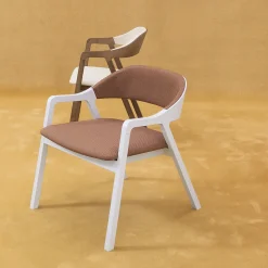 Sedia lounge Layer di Michael Geldmacher