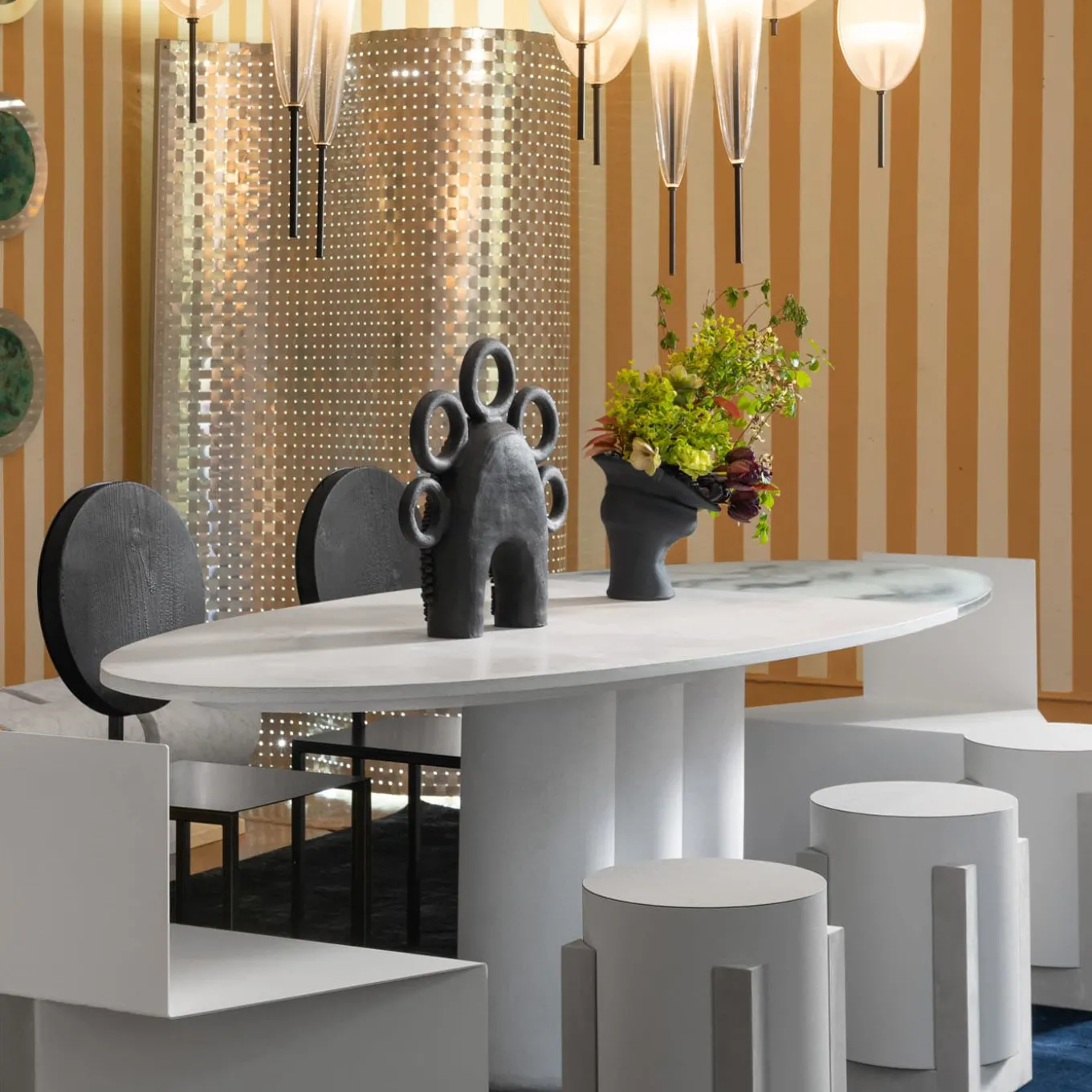 Sedia Pendolo Serie 1 Pantelleria Nero Edizione Limitata