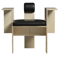 Sedia scultorea Morelato di Mario Botta