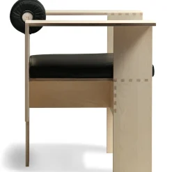 Sedia scultorea Morelato di Mario Botta