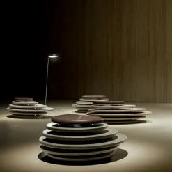 Seduta Oasi N.1 in Travertino Paglierino e Larice Invecchiato