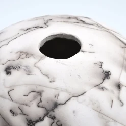 Segni Nella Notte 1 Vaso/Scultura di Nino Basso