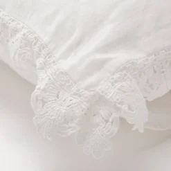 Set da letto in lino bianco con pizzo siciliano