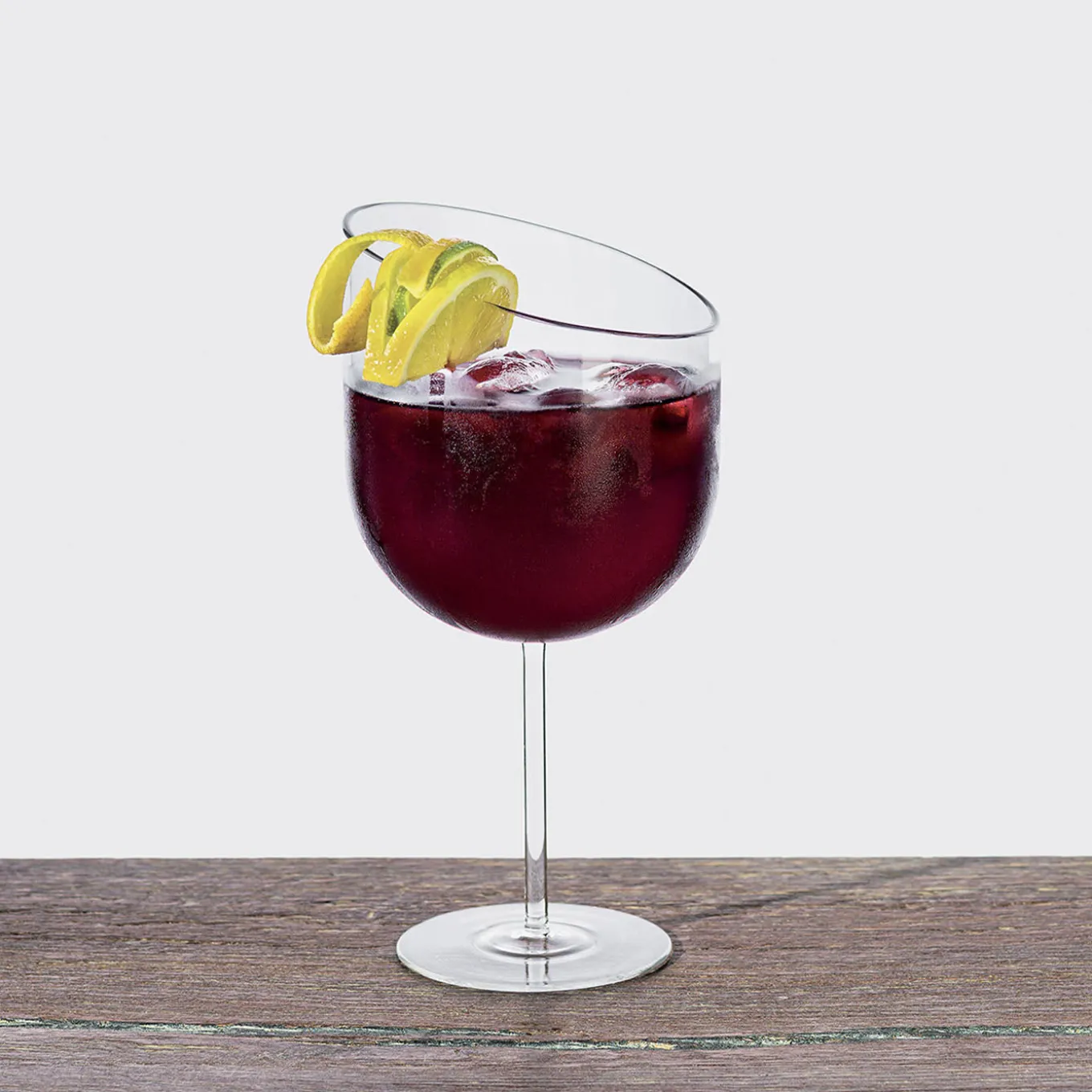 Set di 2 bicchieri da cocktail Gino con taglio obliquo