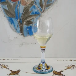 Set di 2 bicchieri da vino medi con fiori di Raffaellesco