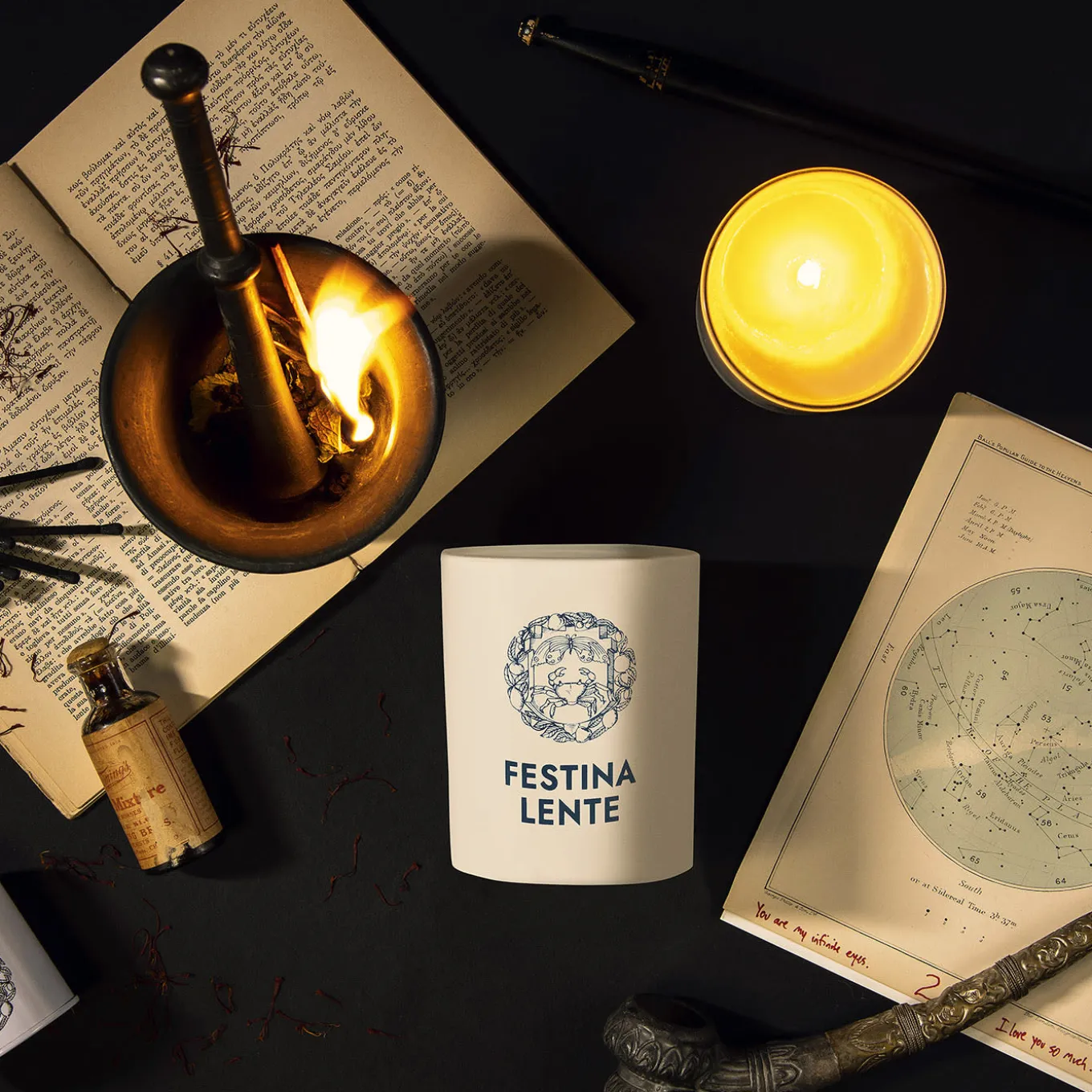 Set di 2 candele Mistero