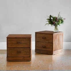 Set Di 2 Comodini a 2 Cassetti In Bambù