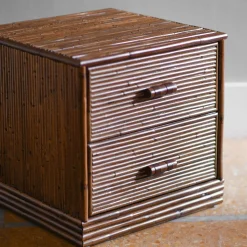 Set Di 2 Comodini a 2 Cassetti In Bambù