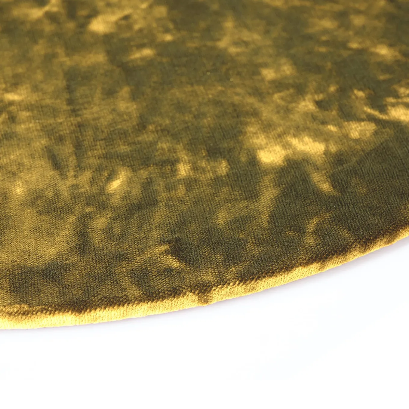 Set di 4 copripiatti piccoli in velluto oro con supporto in legno