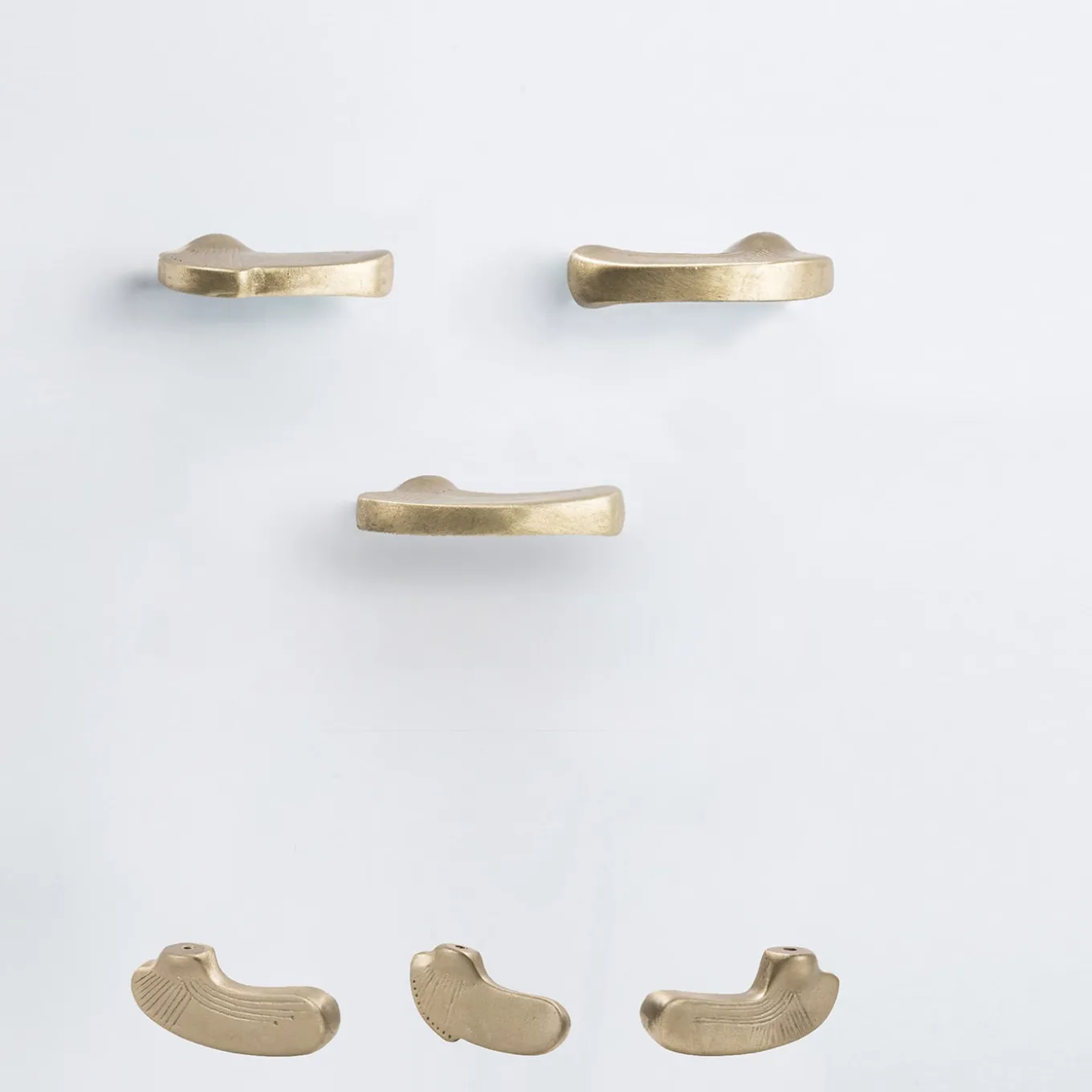 Set di 4 pomelli per porte in ottone Inca #3 di Nicole Valenti