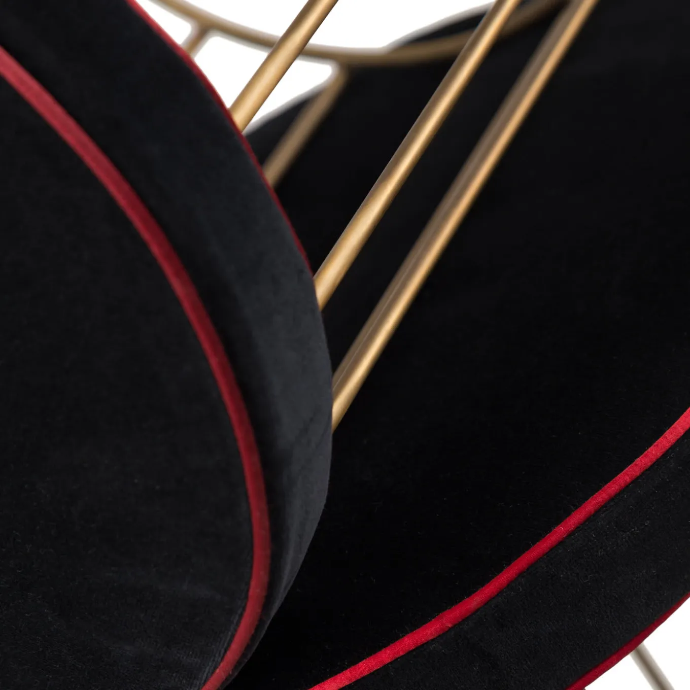 Set di 3 sgabelli a gabbia in ottone