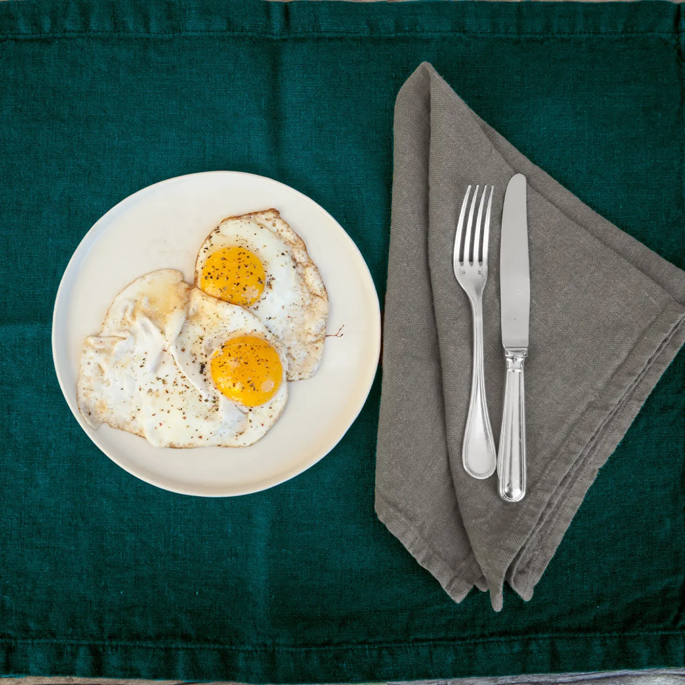 Set di 4 tovagliette in lino verde foresta