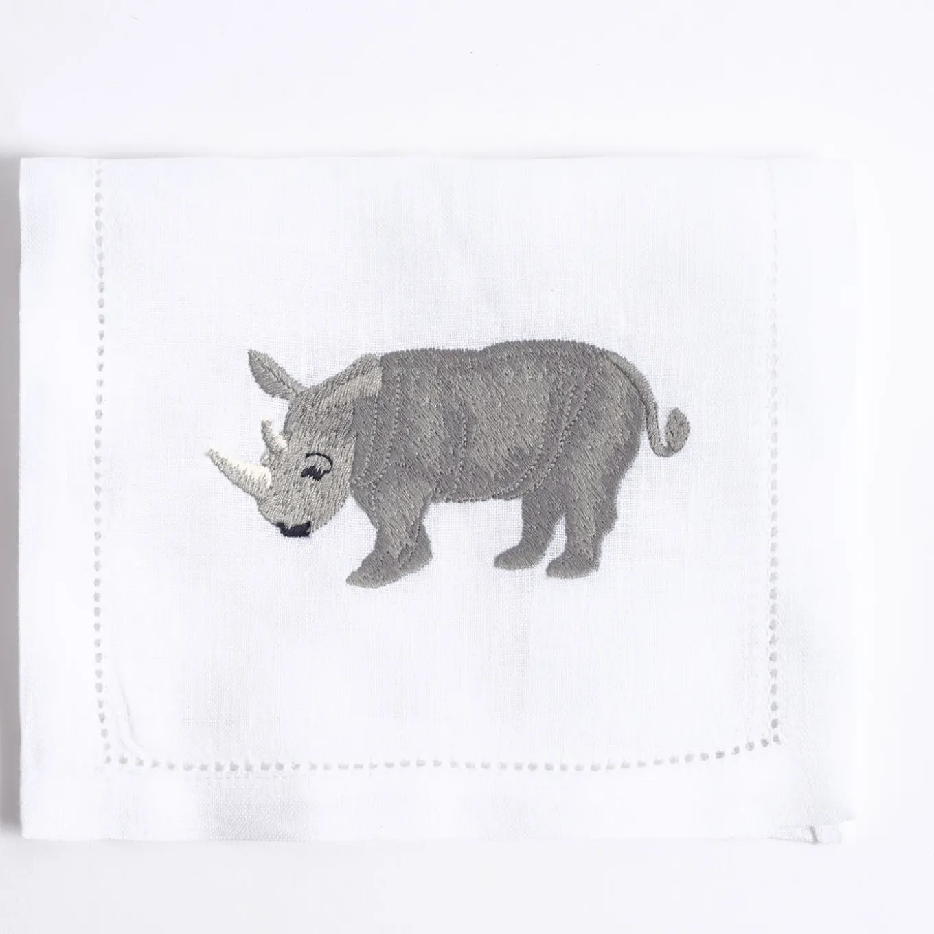 Set di 6 tovagliette Savanna ricamate a mano in lino per bere