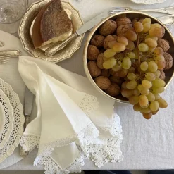 Set di 4 tovaglioli bianchi con pizzo siciliano