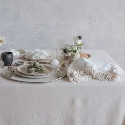 Set di 4 tovaglioli bianchi con frangia lunga