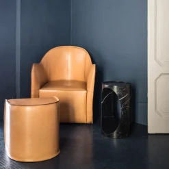 Set di poltrona e ottoman Exo