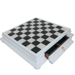 Set di scacchi in stile persiano