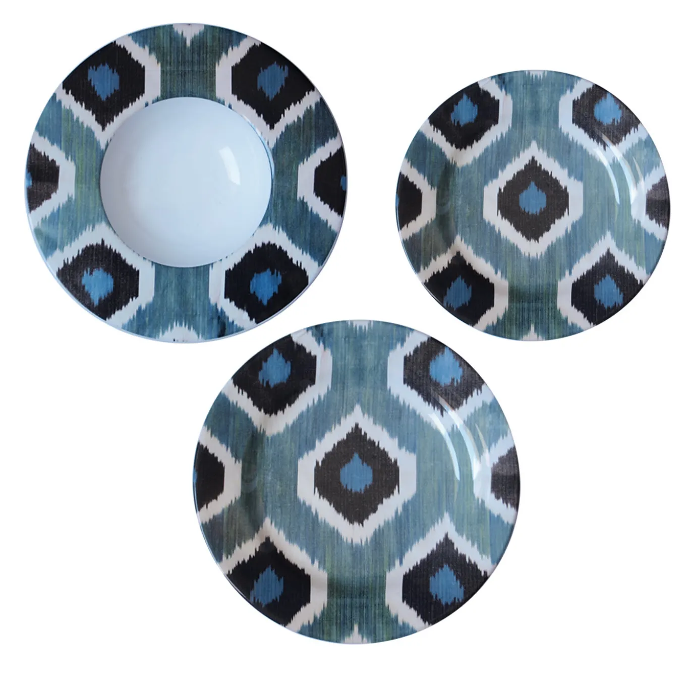Set di tre piatti di ceramica Ikat in blu e bianco per 1