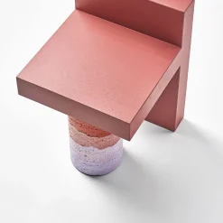 Sgabello Alberoni rosso di Patricia Urquiola