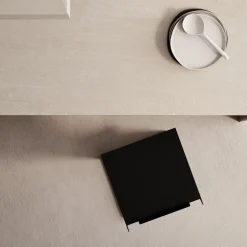 Sgabello Alto in Ferro Nero ZZ Top