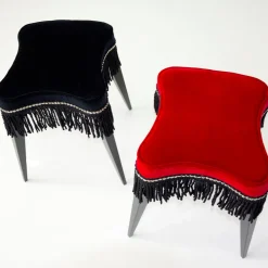 Sgabello Burlesque in velluto rosso