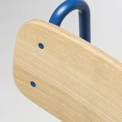 Sgabello da bar Lena Sg-75 blu e frassino naturale di Designerd