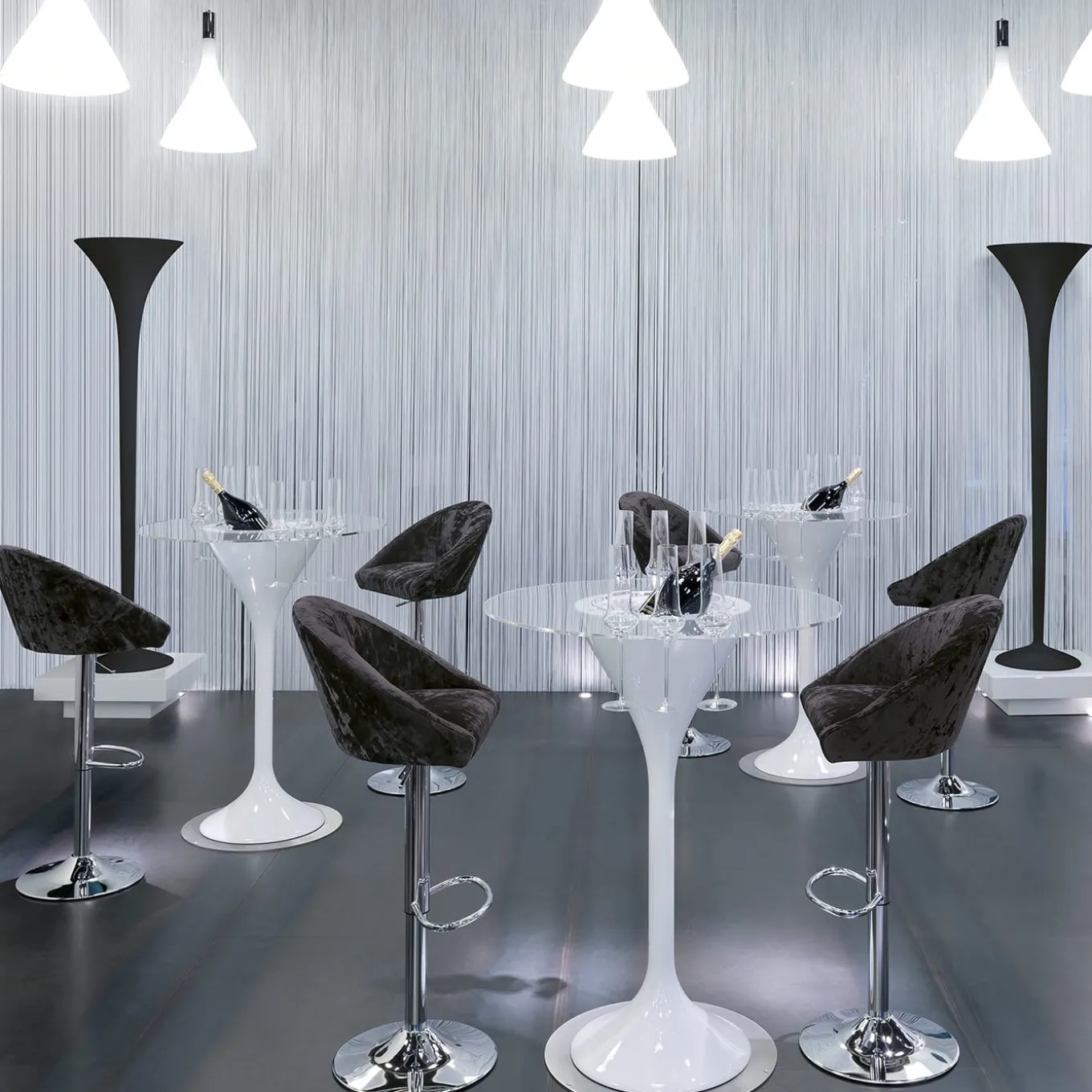 SGABELLO DA BAR RUSTY IN VELLUTO NERO