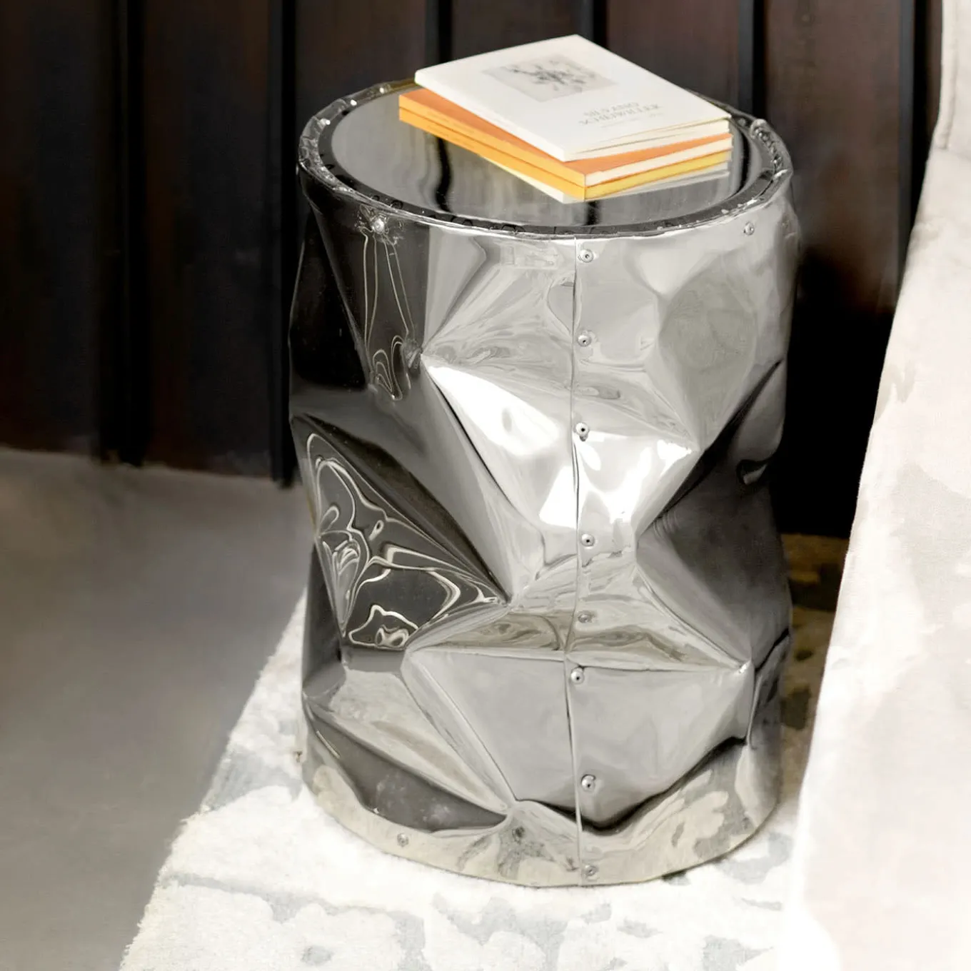 Sgabello In Alluminio Cromato Stropicciato #2