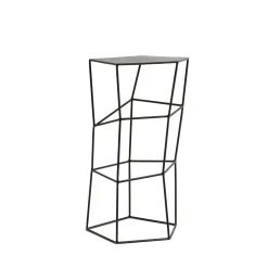 Sgabello in ferro colore liquirizia