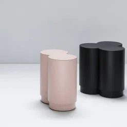 Sgabello Trinity nero